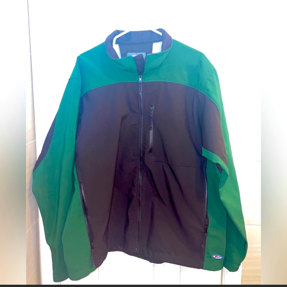 NWOT Neff black and green heavy duty rain/snow- athletic zip up XXL